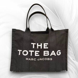 Marc Jacobs The Tote Bag Black Canvas Zip Tote